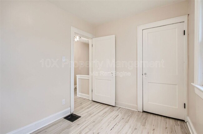 1097 E 16th Ave in Columbus, OH - Building Photo - Building Photo