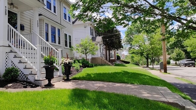 property at 125 Slade St