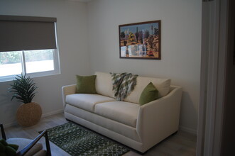 40361 Preston Trail in Palm Desert, CA - Foto de edificio - Building Photo