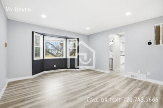 2351 S Garland St in Lakewood, CO - Building Photo - Building Photo