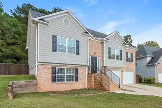 450 Boxelder Rd in Atlanta, GA - Building Photo - Building Photo