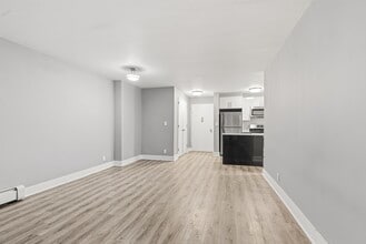 5601 John F. Kennedy Blvd in West New York, NJ - Foto de edificio - Building Photo