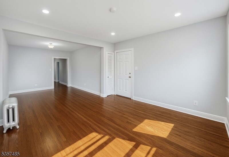148 Columbia Ave in Newark, NJ - Building Photo