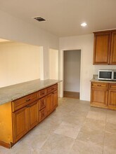 522 N Hobart Blvd in Los Angeles, CA - Building Photo - Building Photo