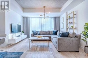 38 Stewart St in Toronto, ON - Building Photo