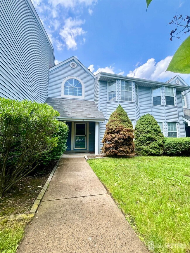 property at 11 Tanglewood Ct