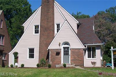 property at 48 Fairlawn Ave