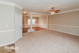 3112 Ernest Russell Ct in Charlotte, NC - Foto de edificio - Building Photo