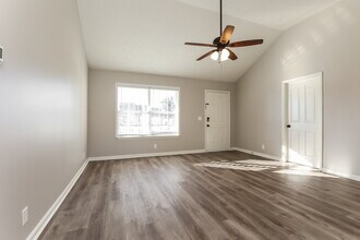 1714 Locerbie Dr in Murfreesboro, TN - Building Photo - Building Photo