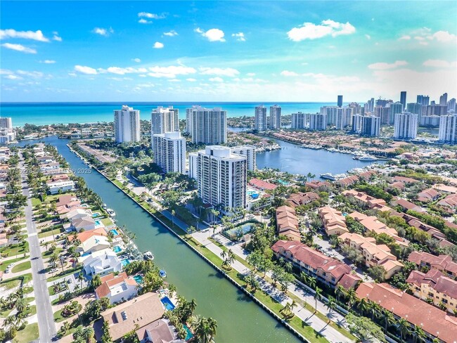 property at 3610 Yacht Club Dr