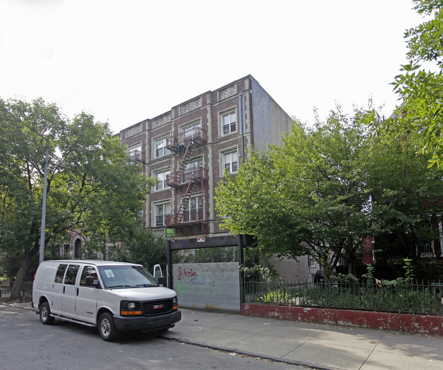 846 Prospect Pl in Brooklyn, NY - Building Photo