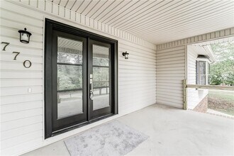 770 Pine Lake Dr NW in Marietta, GA - Building Photo - Building Photo
