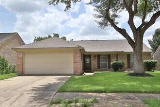 13523 Harpers Bridge Dr in Houston, TX - Building Photo - Building Photo