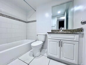 2580 NW 56th Ave, Unit 700-512 in Lauderhill, FL - Building Photo - Building Photo