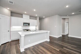 10643 Cascade Crk Dr in Rosharon, TX - Building Photo - Building Photo