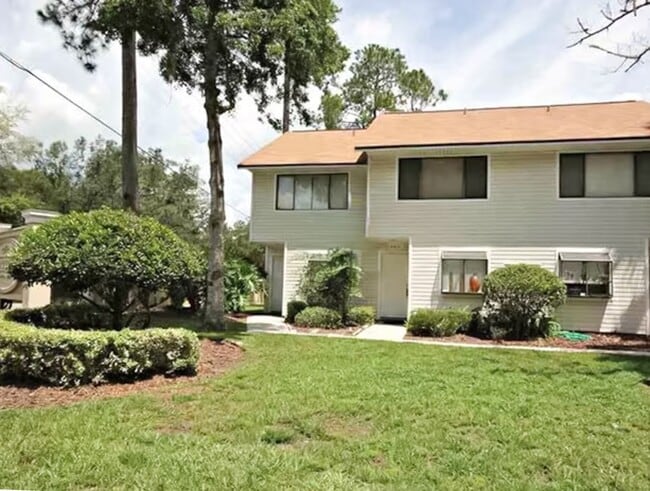 6210 SW 8th Ln in Gainesville, FL - Building Photo - Building Photo