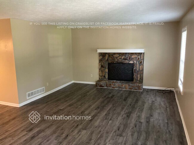 4032 Cindy Dr in Douglasville, GA - Foto de edificio - Building Photo