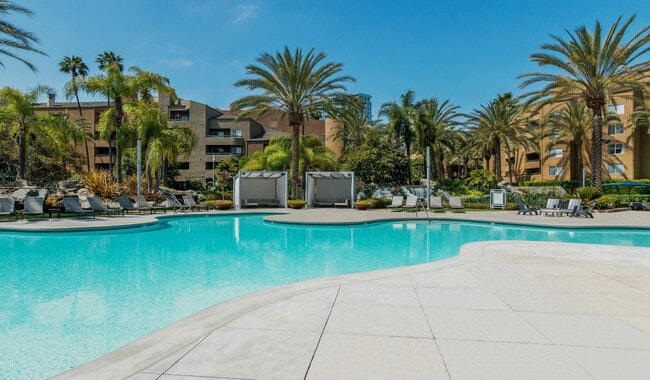 3400 Avenue Of The Arts in Costa Mesa, CA - Foto de edificio - Building Photo