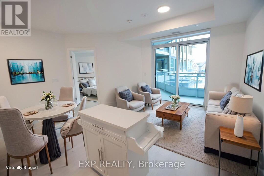 2501-2501 Saw Whet Blvd. in Oakville, ON - Building Photo