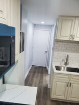 3118 N Central Park Ave, Unit 2R in Chicago, IL - Building Photo