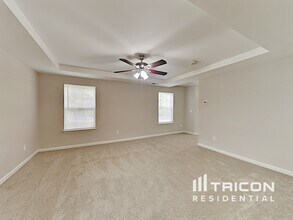 6238 Dumont Ln in Charlotte, NC - Foto de edificio - Building Photo