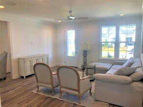 117 Roundwood Dr in Inlet Beach, FL - Foto de edificio - Building Photo