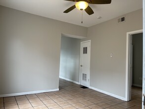 4410 S California Ave, Unit 1R in Chicago, IL - Building Photo - Building Photo