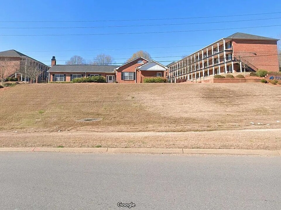 150 Rice Mine Rd NE in Tuscaloosa, AL - Building Photo