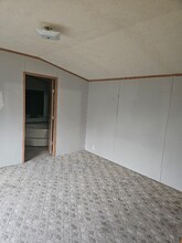 910 Roach Rd in Webster, KY - Building Photo - Building Photo