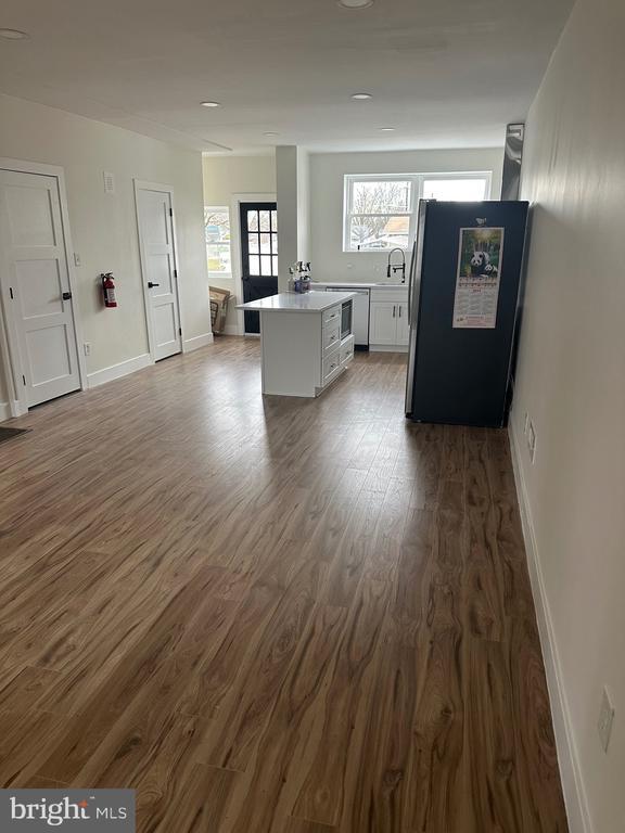 property at 2277 Hollinshed Ave