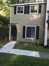 401 Golf Rd in Summerville, SC - Building Photo - Building Photo