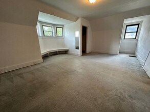 213 S Aiken Ave in Pittsburgh, PA - Foto de edificio - Building Photo