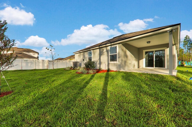 589 Glasgow Dr in Saint Johns, FL - Building Photo - Building Photo