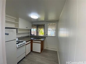 45-735-735 Kamehameha Hwy in Kaneohe, HI - Building Photo - Building Photo