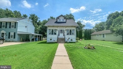 323 Monroe Ave in Cherry Hill Township, NJ - Building Photo - Building Photo