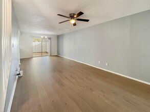 4001 S Beneva Rd in Sarasota, FL - Building Photo - Building Photo