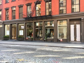 14-18 Crosby St in New York, NY - Building Photo - Building Photo