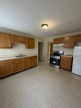 9 Exchange Ct in Waltham, MA - Building Photo - Building Photo