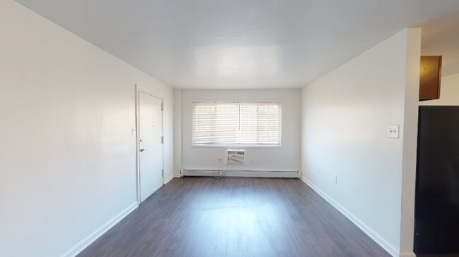 4951 G St SE in Washington, DC - Building Photo - Building Photo