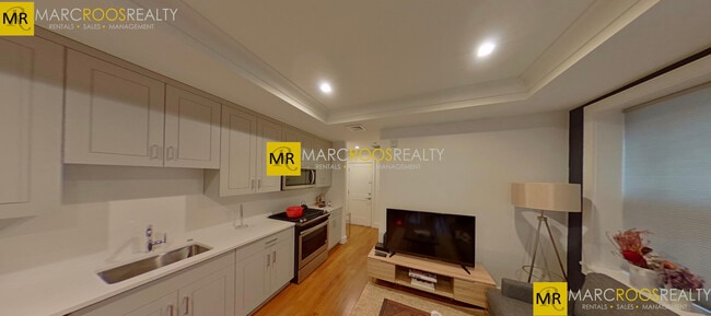 property at 13 Temple St