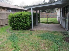 6413 Green Valley Dr in Garland, TX - Building Photo - Building Photo