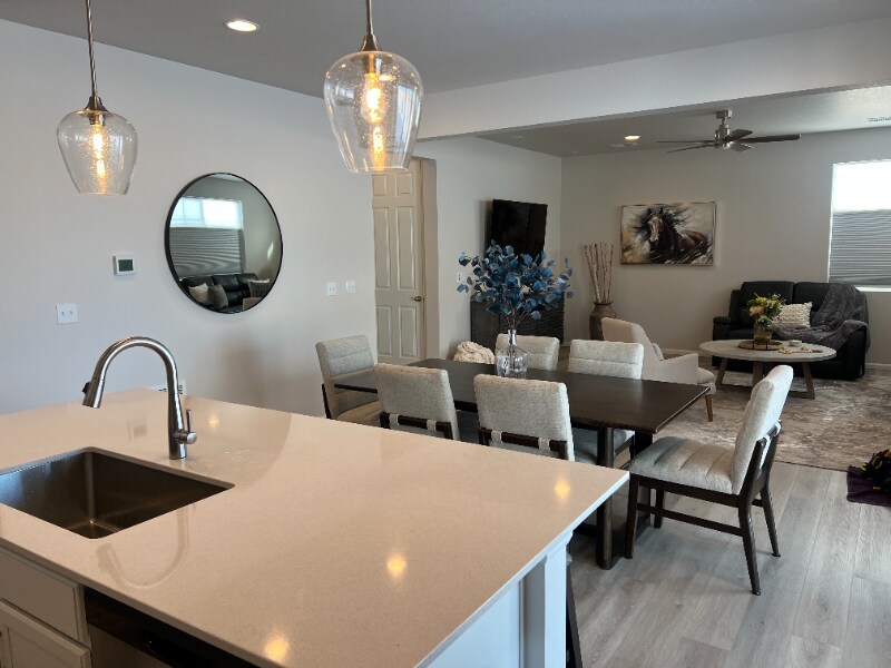 24911 E 38th Ave in Aurora, CO - Building Photo