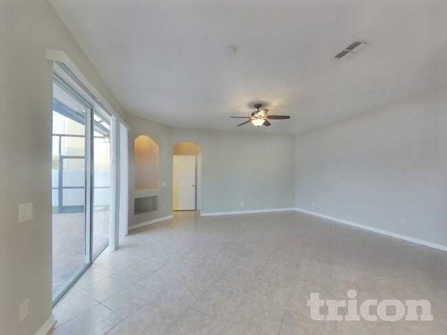 7627 Atwood Dr in Wesley Chapel, FL - Building Photo - Building Photo