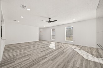 11434 Loyola Dr in Cypress, TX - Building Photo - Building Photo