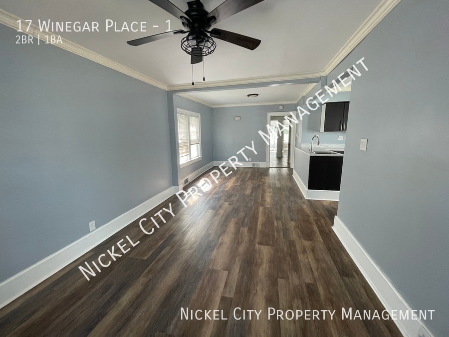 17 Winegar Pl in Buffalo, NY - Building Photo