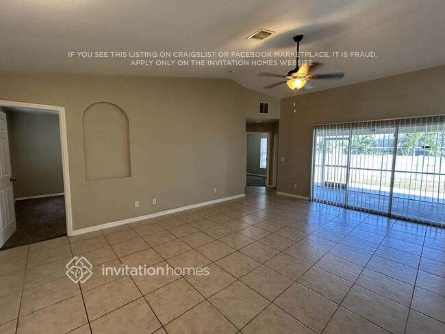 3423 SW 9th Ave in Cape Coral, FL - Building Photo - Building Photo