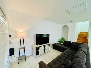 3503 Merrick Ln in Margate, FL - Building Photo - Building Photo