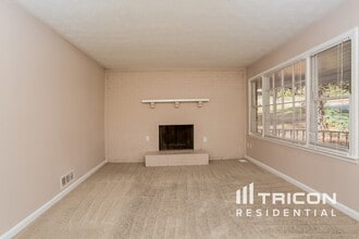 2669 Peggy Sue Ln in Morrow, GA - Building Photo - Building Photo