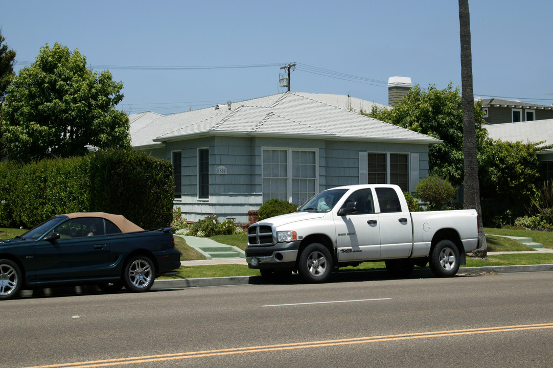 1507 S Catalina Ave in Redondo Beach, CA - Foto de edificio