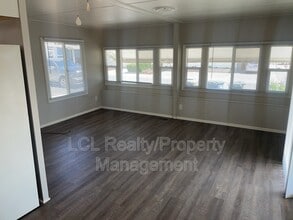 650 San Jose Dr in Hemet, CA - Building Photo - Building Photo